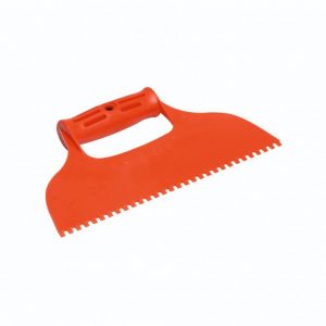 Spaclu din plastic 235mm zimtat 4*6