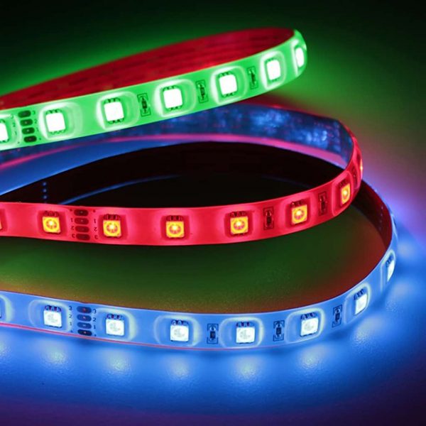 Banda LED LR4 5050SDM 14.4W/M 12V DC IP44 RGB